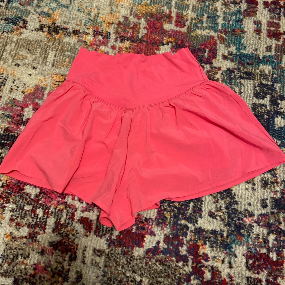 Offline by Arie Real Me Crossover Flowy Shorts